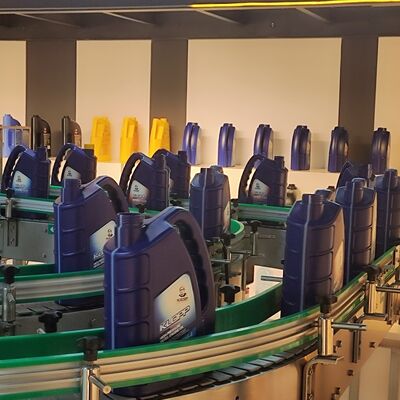 شراء 1-5L خط ملء الطلاء 1000-5000BPH 1000ml-5000ml online manufacture