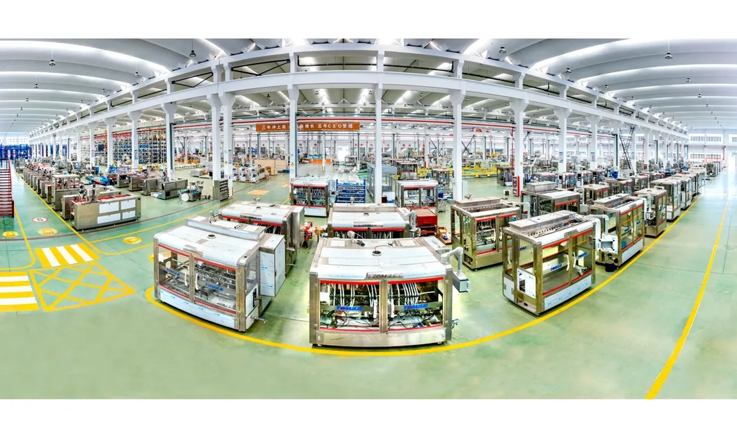 آلة تعبئة مواد التشحيم الكيميائية المؤتمتة للصناعة 8